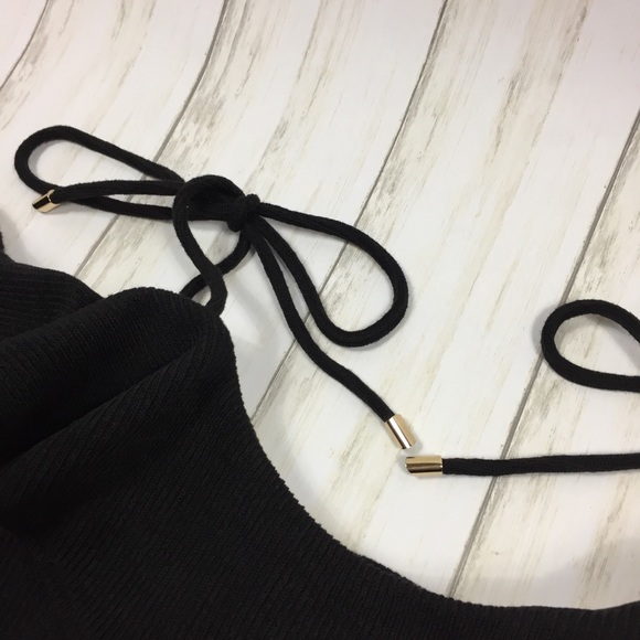 Black Knit Open Shoulder Bow Tie Flounce Top - Picture 7 of 8